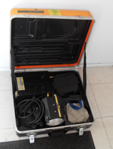Desisti 200 watt HMI Sungun Kit 30/24 volt FF Ballast
